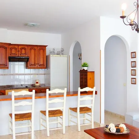 Chocolate Rustic Apartment, In Apartman