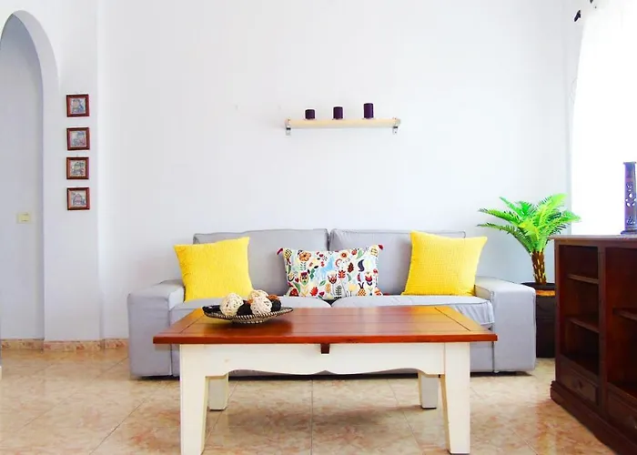 Chocolate Rustic Apartment, In Apartamento