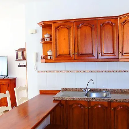 Chocolate Rustic Apartment, In